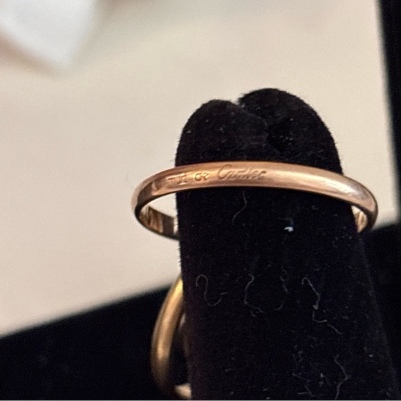 Cartier Trinity Three-Band Ring in Yellow, White and Rose Gold Tones - Picture 3 of 4